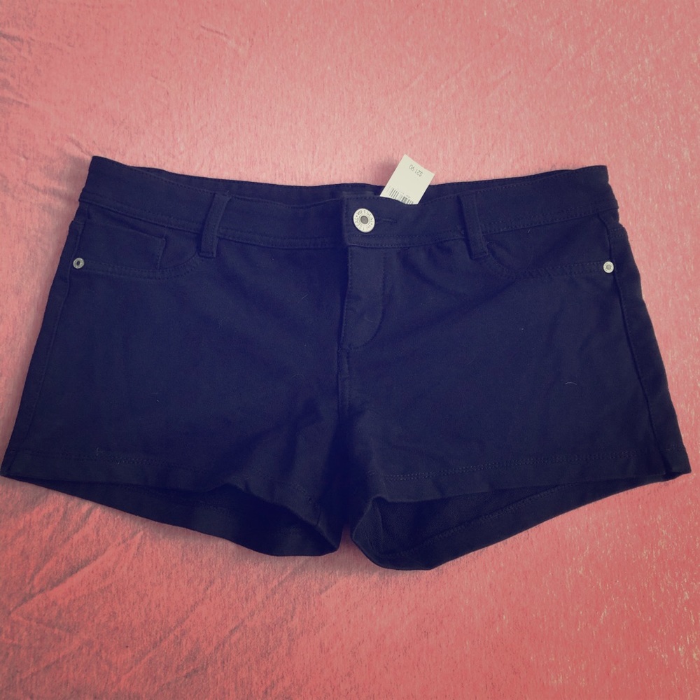 ⛔️SOLD⛔️ BNWT Wet Seal shorts